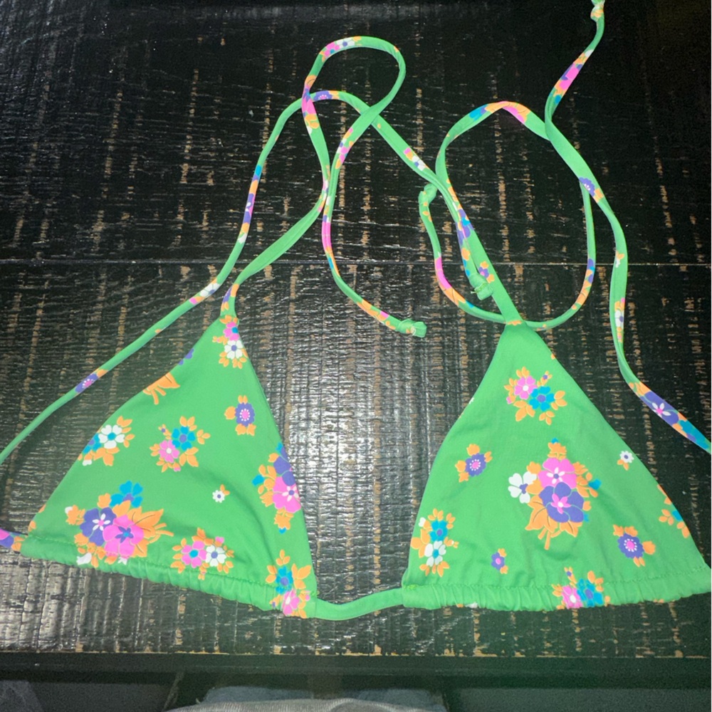 Frankies Bikinis Green Floral Bottoms sz L
